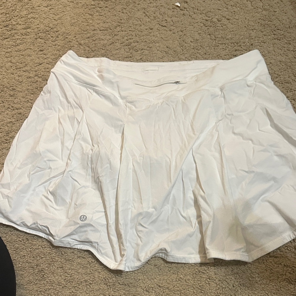 lululemon athletica White Performance Skater Skirt, Size 14